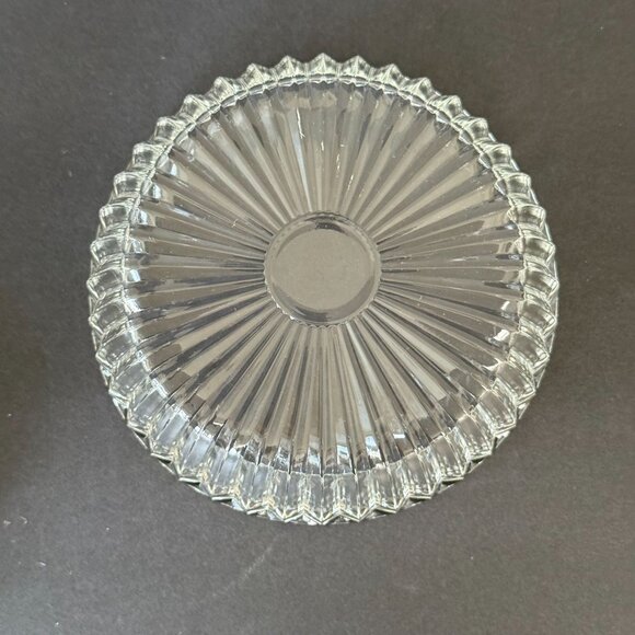 Vintage Glass Elephant Trunk Up Trinket Candy Dish With Lid Decorative - Picture 6 of 7